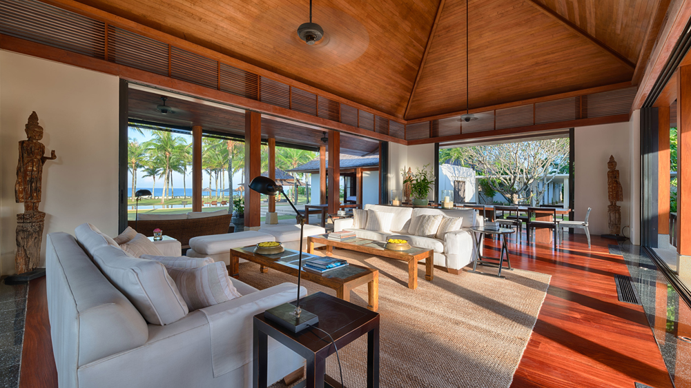 Jivana Beach Villas - Natai Beach Phuket - Villa Ananda - Cool and spacious living area